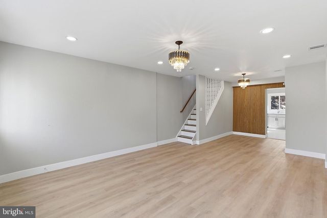 26 W 2ND ST, Florence, NJ 08518