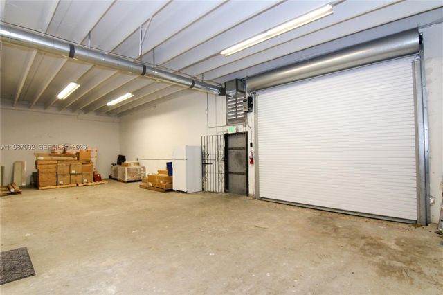 8119 NW 33rd St 8119, Doral, FL 33122