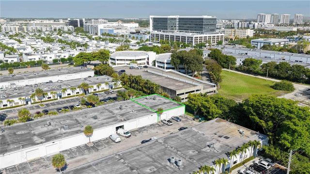 8119 NW 33rd St 8119, Doral, FL 33122