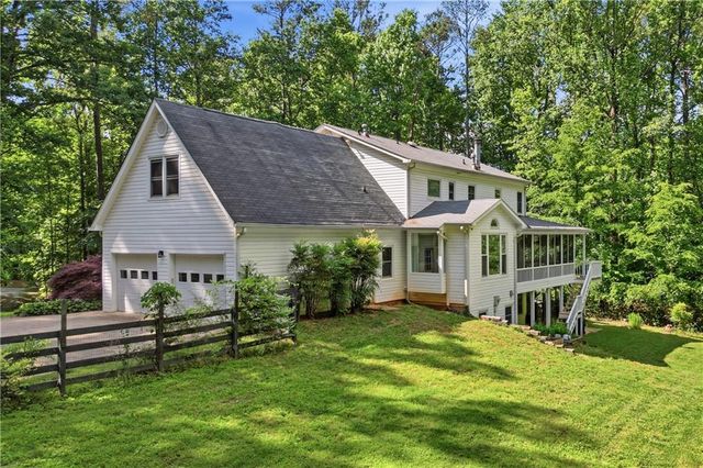 483 Martinique Trace, Canton, GA 30115