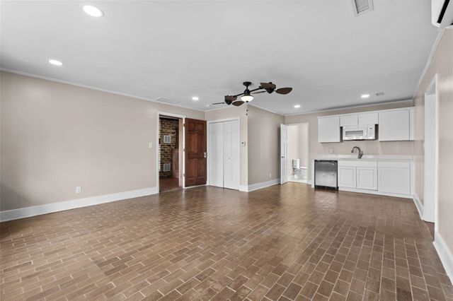 201 River Rd., Georgetown, SC 29440