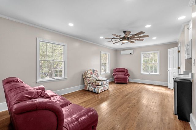 201 River Rd., Georgetown, SC 29440