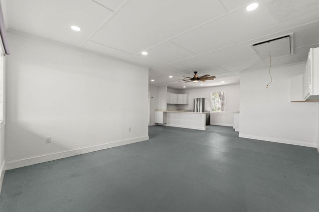 201 River Rd., Georgetown, SC 29440