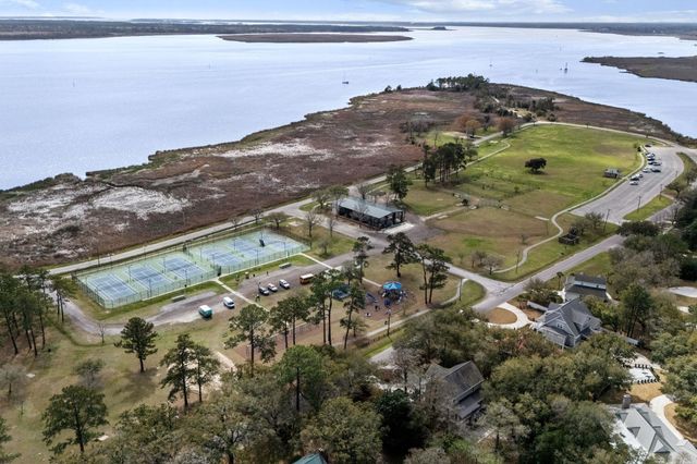 201 River Rd., Georgetown, SC 29440