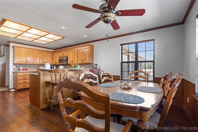 14823 US Hwy 77, Springer, OK 73458