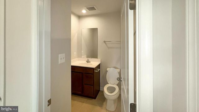 70 STOCKING POND RD, Inwood, WV 25428