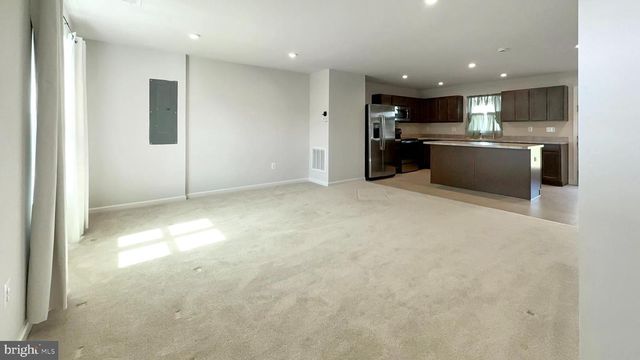 70 STOCKING POND RD, Inwood, WV 25428