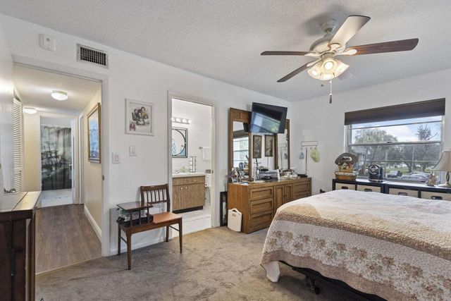 2302 Sunrise Boulevard 206, Fort Pierce, FL 34982