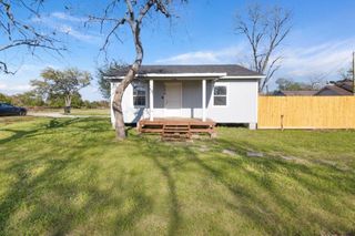 305 S Erwin Street, Brazoria, TX 77422