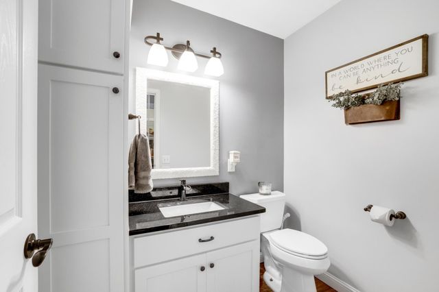 8426 Kimbro Avenue S, Cottage Grove, MN 55016