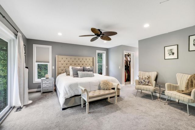 8426 Kimbro Avenue S, Cottage Grove, MN 55016