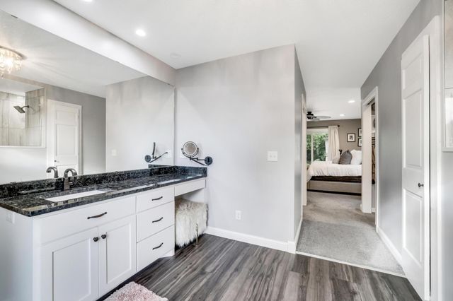 8426 Kimbro Avenue S, Cottage Grove, MN 55016