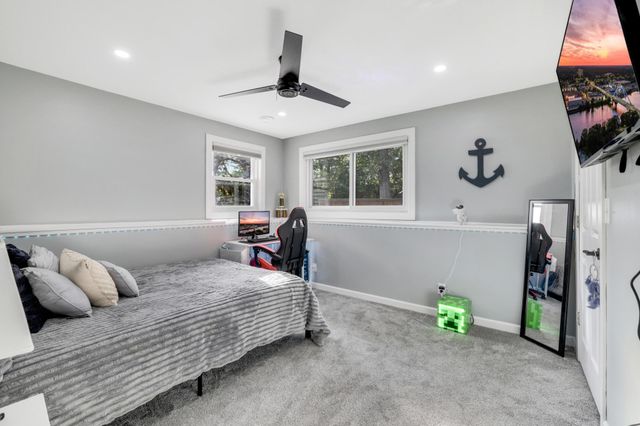 8426 Kimbro Avenue S, Cottage Grove, MN 55016