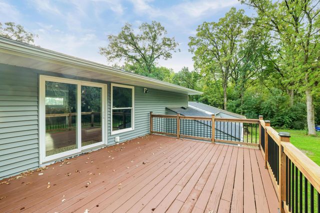 8426 Kimbro Avenue S, Cottage Grove, MN 55016