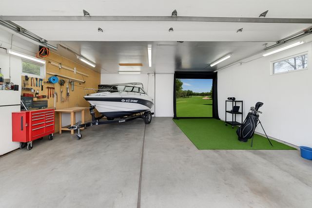 8426 Kimbro Avenue S, Cottage Grove, MN 55016