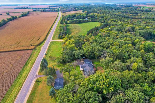 8426 Kimbro Avenue S, Cottage Grove, MN 55016