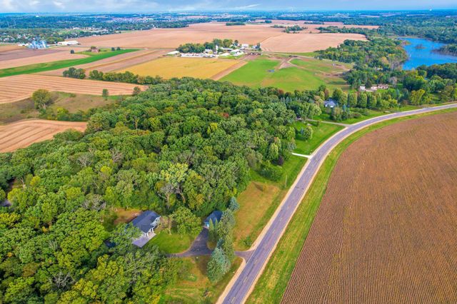 8426 Kimbro Avenue S, Cottage Grove, MN 55016