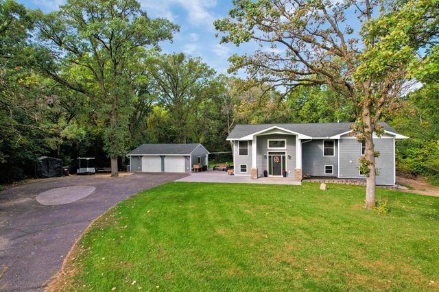 8426 Kimbro Avenue S, Cottage Grove, MN 55016