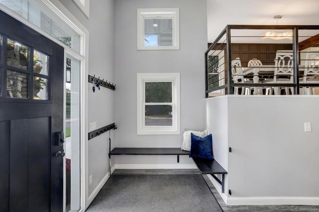 8426 Kimbro Avenue S, Cottage Grove, MN 55016