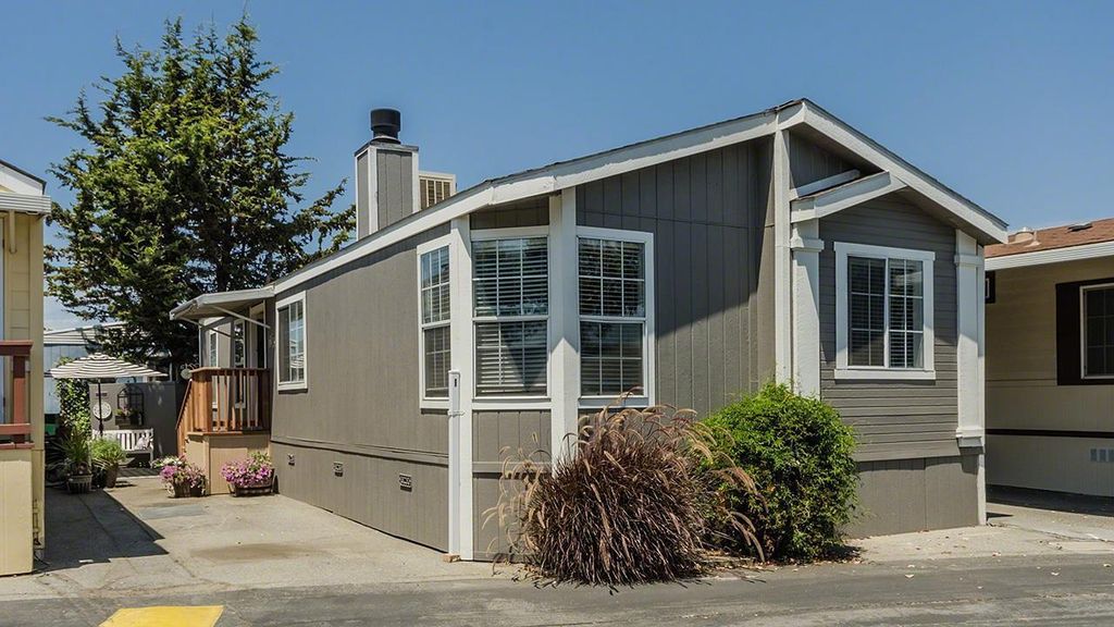 3015 E Bayshore Road 316, Redwood City, CA 94063