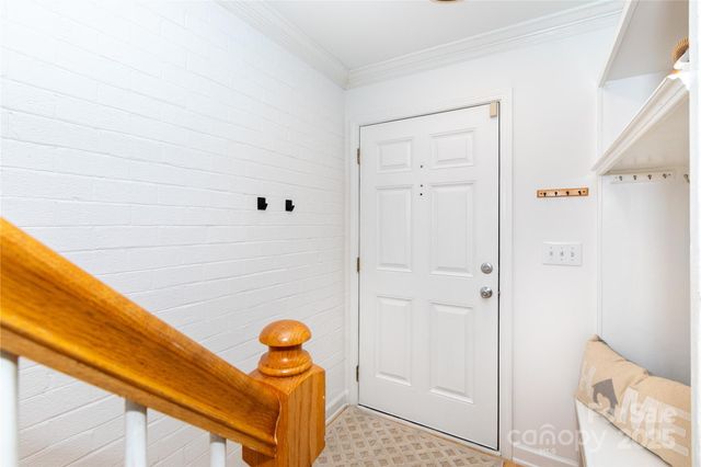 1230 Green Oaks Lane F, Charlotte, NC 28205