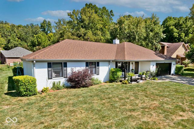 7642 Maxwelton Street, Mooresville, IN 46158