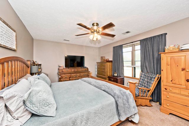 7642 Maxwelton Street, Mooresville, IN 46158