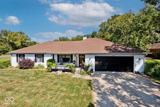 7642 Maxwelton Street, Mooresville, IN 46158