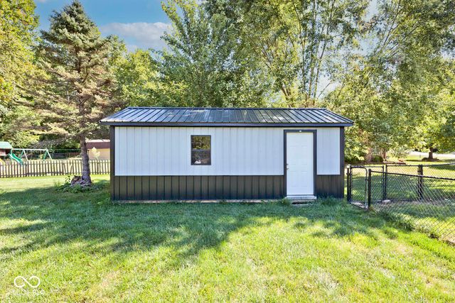 7642 Maxwelton Street, Mooresville, IN 46158