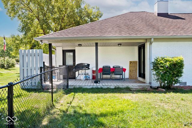 7642 Maxwelton Street, Mooresville, IN 46158