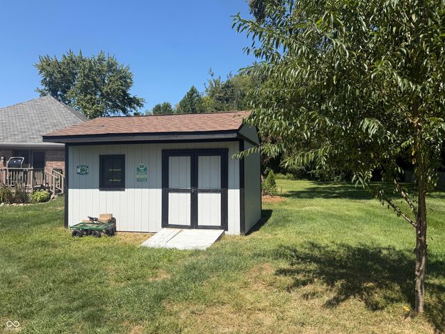 7642 Maxwelton Street, Mooresville, IN 46158