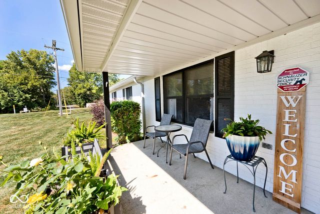 7642 Maxwelton Street, Mooresville, IN 46158