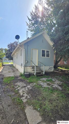 2442 Hartman Avenue, Omaha, NE 68111