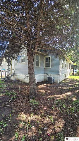 2442 Hartman Avenue, Omaha, NE 68111