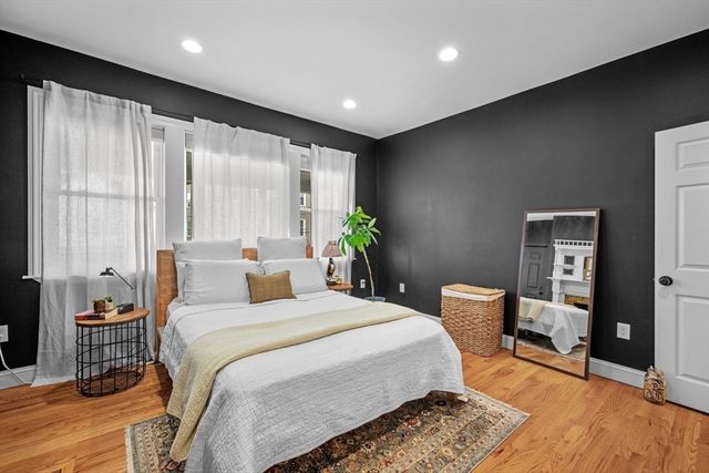 48 High Rock St 1, Lynn, MA 01902