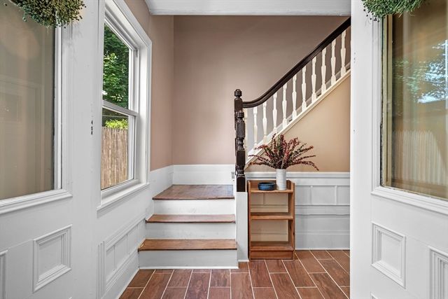 48 High Rock St 1, Lynn, MA 01902