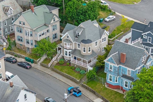 48 High Rock St 1, Lynn, MA 01902