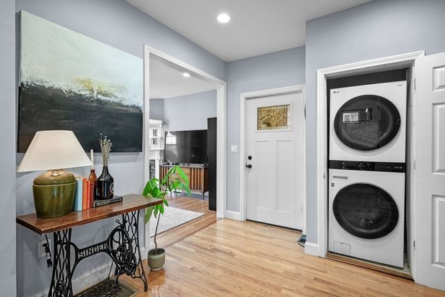 48 High Rock St 1, Lynn, MA 01902