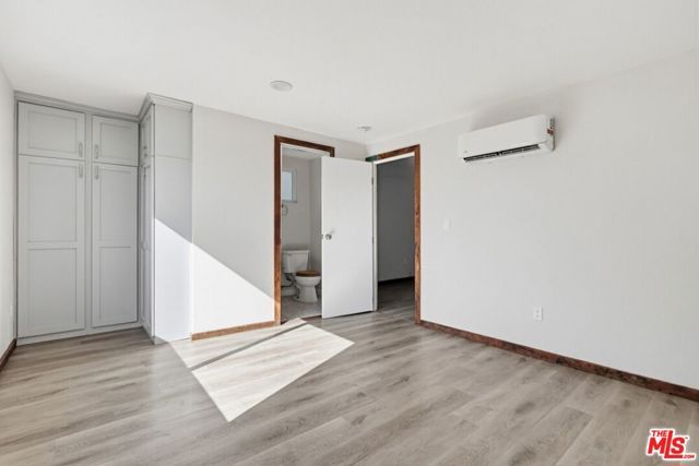 2163 W 27th Street, Los Angeles, CA 90018