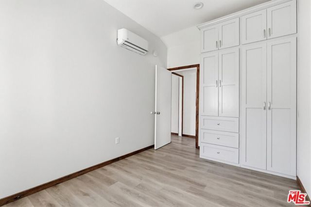 2163 W 27th Street, Los Angeles, CA 90018