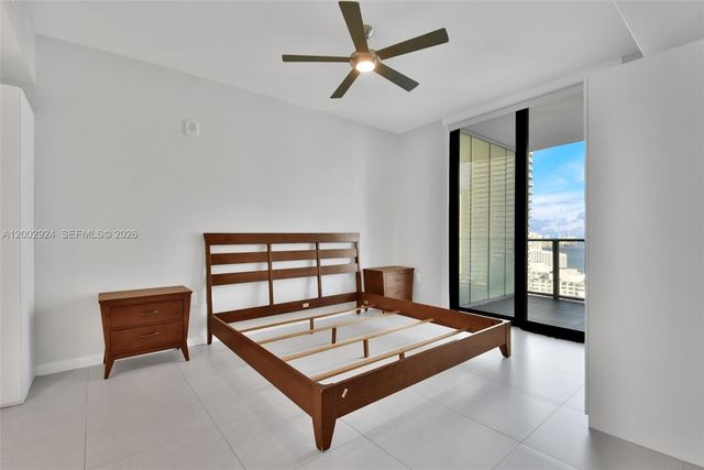 1010 Brickell Ave 2902, Miami, FL 33131