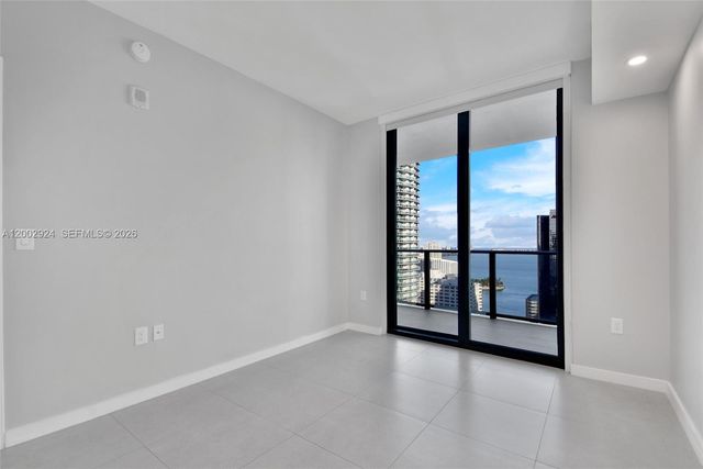 1010 Brickell Ave 2902, Miami, FL 33131