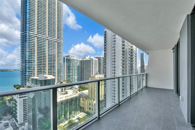 1010 Brickell Ave 2902, Miami, FL 33131