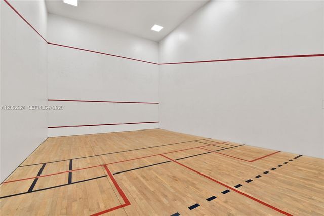 1010 Brickell Ave 2902, Miami, FL 33131