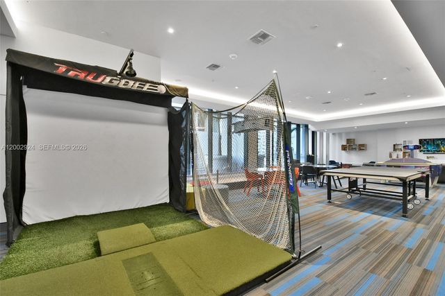 1010 Brickell Ave 2902, Miami, FL 33131