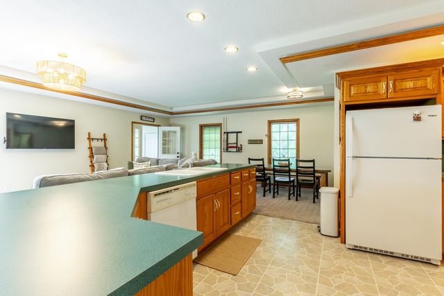 115 Lane 110b Big Otter Lk, Fremont, IN 46737
