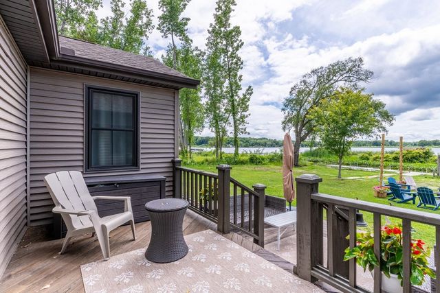 115 Lane 110b Big Otter Lk, Fremont, IN 46737