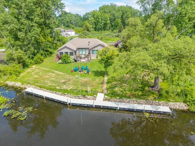 115 Lane 110b Big Otter Lk, Fremont, IN 46737