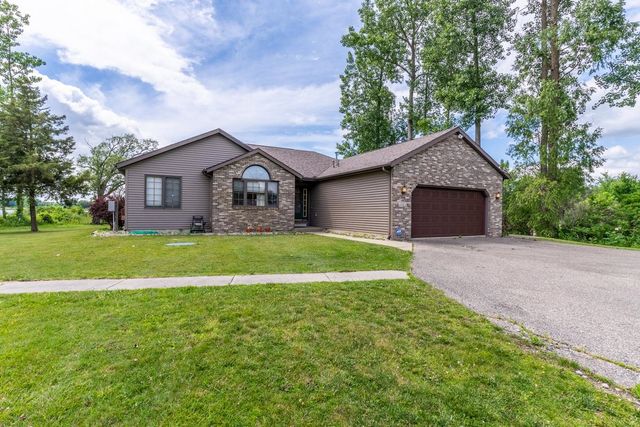 115 Lane 110b Big Otter Lk, Fremont, IN 46737