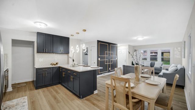 1330 Idaho Street, Gary, IN 46403